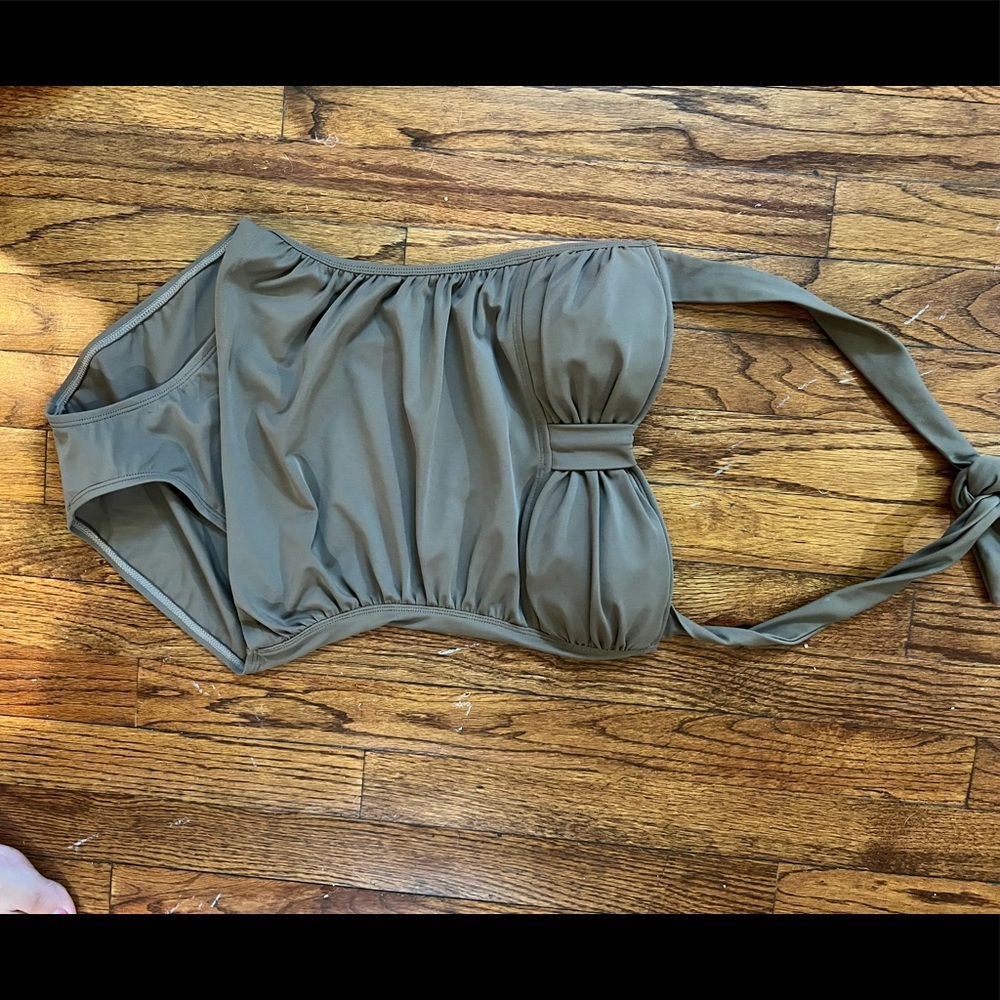 NWT: Vintage Tommy Bahama Brown/Tan Halter Bathing Suit